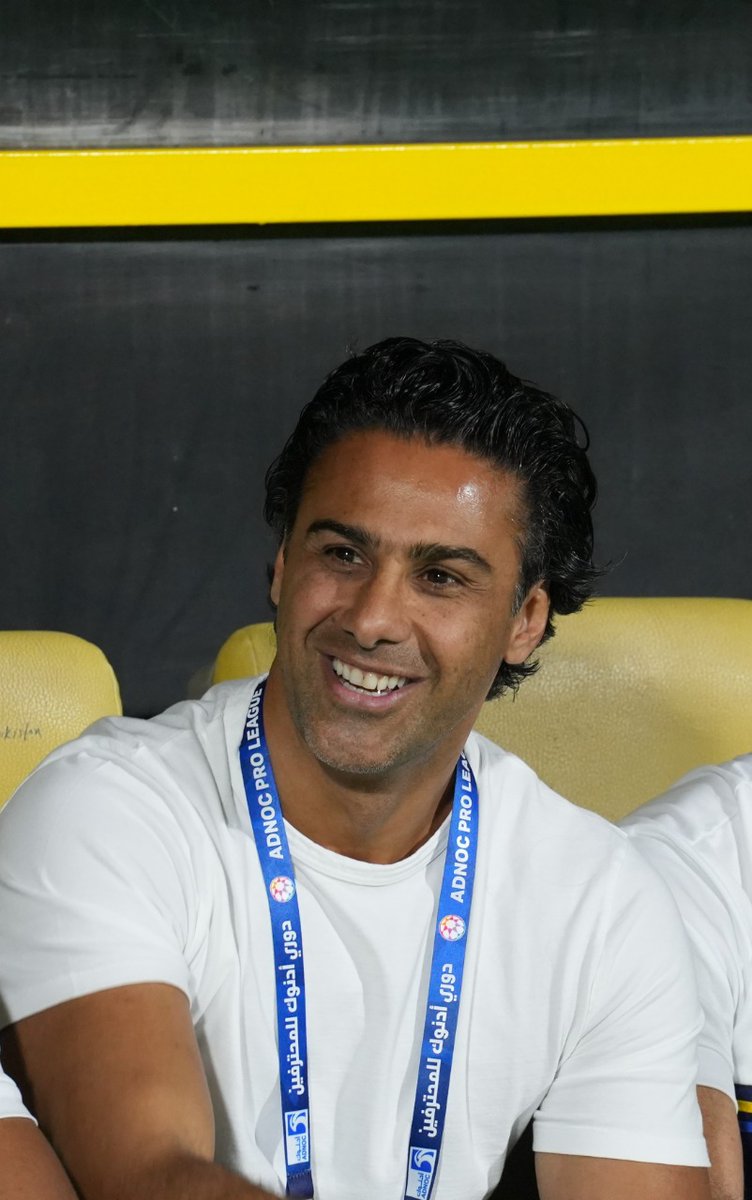 الدقيقة 70
اتحاد كلباء 1 × 3 النصر
نهاية المباراة
اتحاد كلباء 5 × 3 النصر

وراء كل ريمونتادا وفوز عظيم مدرب عظيم 👌

مبروك لكم <a href="/ittihadkalbafc/">IttihadKalbaFC</a> 
هارد لكم <a href="/ALNasrSC/">AL NASR SC</a> 

#اتحاد_كلباء_النصر