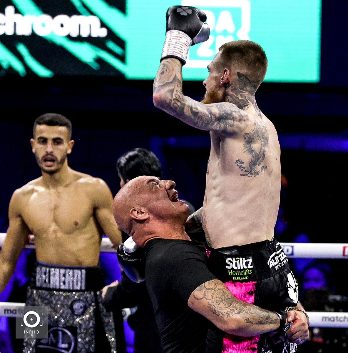 Great start to Fight Night in Wembley as Gary Cully knocks out Jaouad Belmehdi in the first round🇮🇪 #TaylorCarabajal  (📸 <a href="/Gary_Carr_/">Gary Carr</a> )