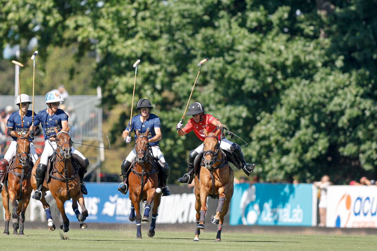 asocdepolo's tweet photo. #129AbiertoRUSHurlingham
#LaFinal

Final del tercer chukker: La Dolfina Saudí 6, La Irenita Grand Champions 2 (Juan Britos de penal).

📷 @MatCallejo https://t.co/L5v8BqMUSX