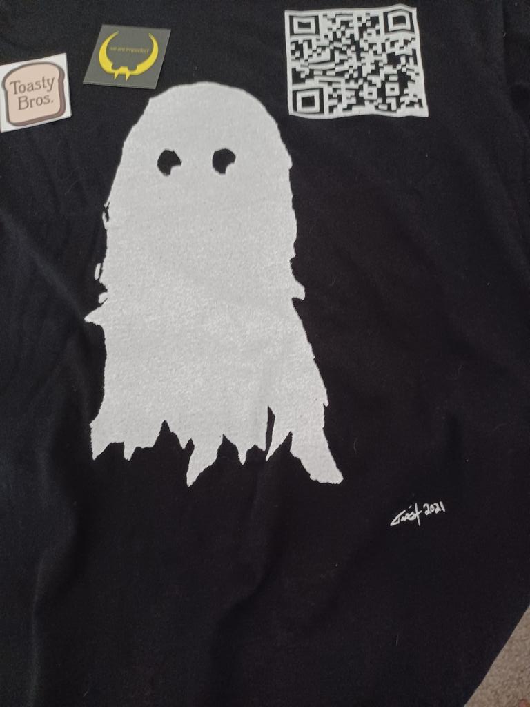SaltyPirate_222's tweet photo. @thetoastypoet is a very kind and giving soul. I absolutely love my package. A t-shirt with MY #toastghost and prints for my wall! Of course the #imperfectsymbol and @ToastyBrosBeer stickers! Thank you my dear friend 🤗 https://t.co/c0MbAQO4Th