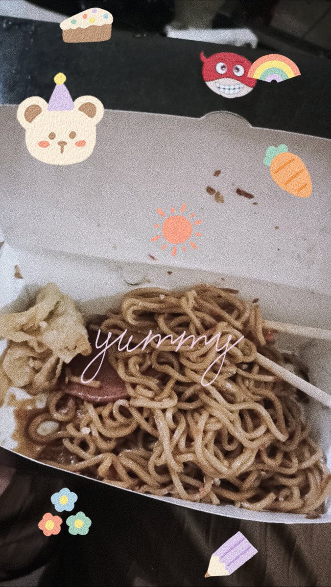 Fitrifadila03's tweet photo. Random foto lagi hihihi by me
#lfl #photography #edit_by #gacoan #kober #pizza #suweger #suwegerin https://t.co/3YIv3aErc2