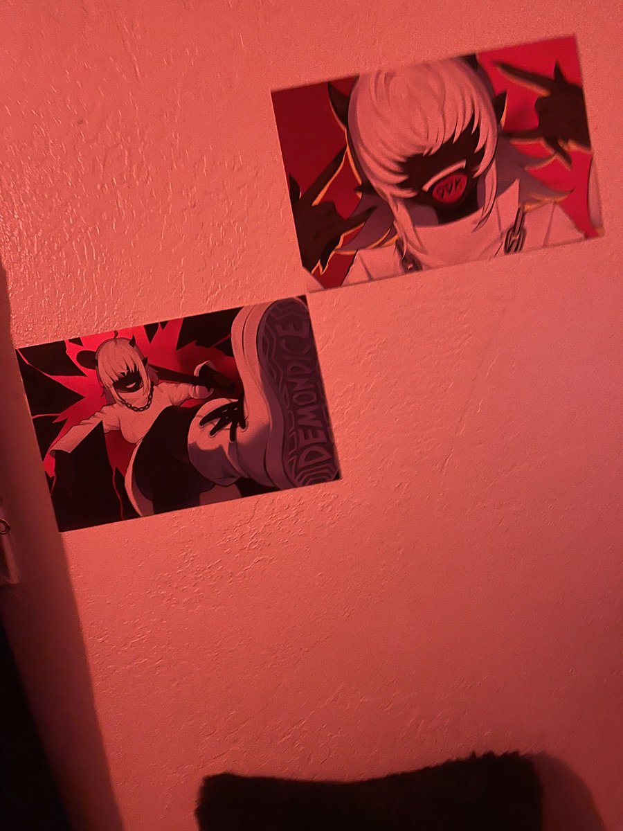 VaguelyGoose's tweet photo. Got them prints and they are amazing @PokeyPokums thank you veryyy much🥹👌 https://t.co/6kthgvE4Fz