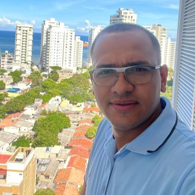 HOLLMAN3008's tweet photo. #NuevaFotoDePerfil https://t.co/AdQWLNfyMd