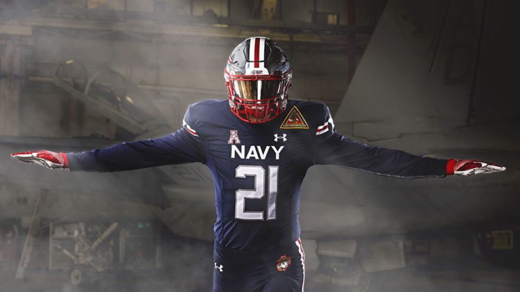 Trey_Dunn3's tweet photo. After a great game day visit, I am thankful to receive an offer from The U.S. Naval Academy!🇺🇸⚓️ Thank you @CoachIvinJasper @CoachConiglio51 @DannyPayneNavy https://t.co/poOBesy8pw