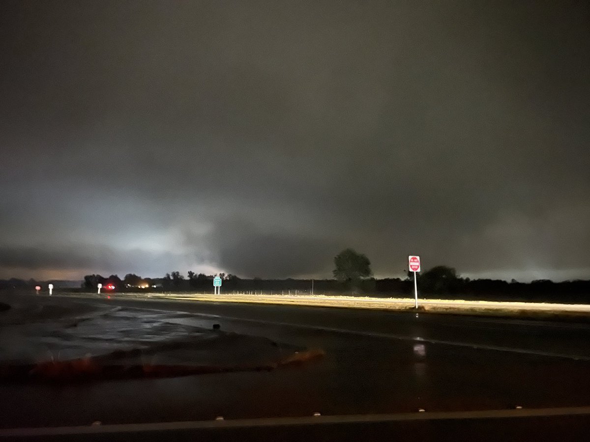 Asa Schlobohm on Twitter "Looking south west, 4 miles east of Loxley