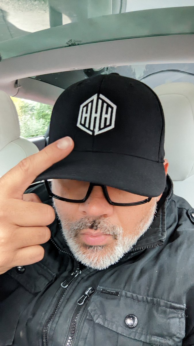 allanharding's tweet image. Some awesome new hats for @3Hconstruct 💪