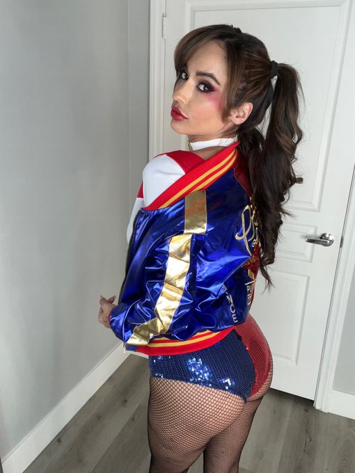 Dropping this new crazy scene I made for Daddy! Don&rsquo;t miss it! https://t.co/2tu8TuiBVO #cosplay #halloween<a href="/tag/cosplay"class="tags"><span>#cosplay</span></a><a href="/tag/monster"class="tags"><span>#monster</span></a><a href="/tag/halloween"class="tags"><span>#halloween</span></a><a href="/tag/rt"class="tags"><span>#rt</span></a><a href="/tag/reenasky"class="tags"><span>#reenasky</span></a>