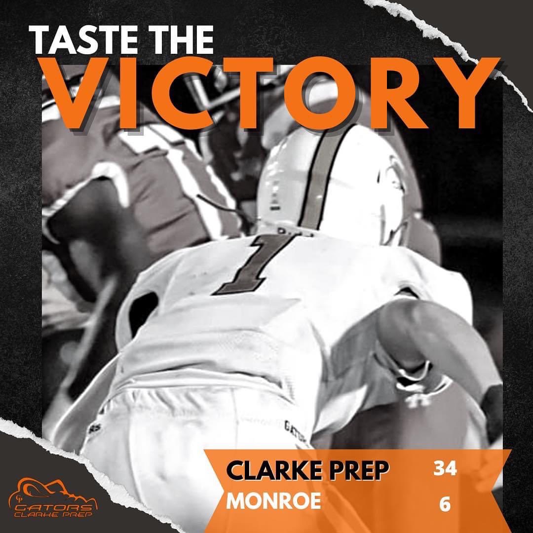 ClarkePrepCheer's tweet photo. The Gators “Spooked the Vols” with a 34-6 win for Senior Night! 🧡🐊👻 #CPS #GatorsCheer #GoGators https://t.co/mvPAUYPIDS