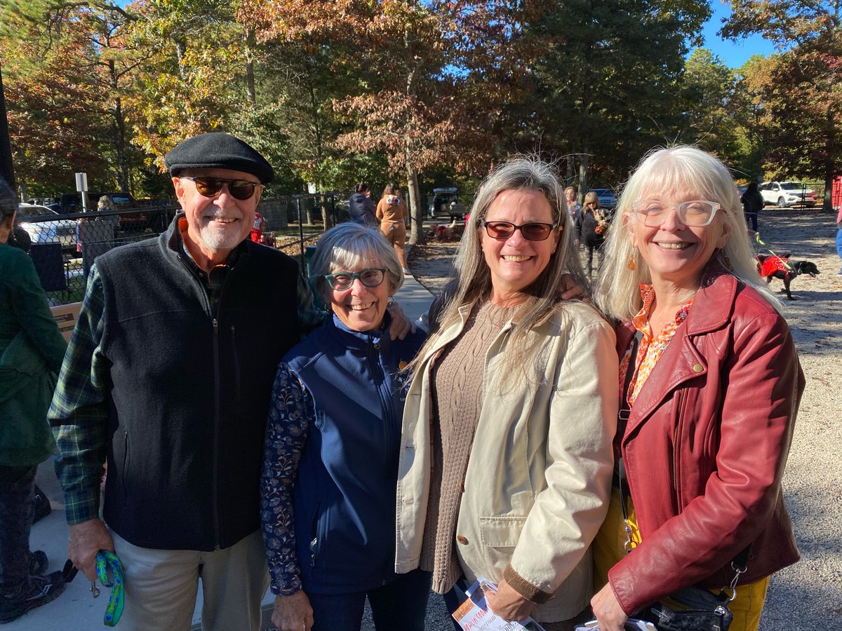 Vote_Moran's tweet photo. Taking a little time out from campaigning to judge a costume contest at the Falmouth Dog Park.  Special shout out to fellow judges Dr. Taylor and the Schneider's.  Jazz had to sit this one out so there was not conflict of interest ;-). https://t.co/VZ4eGGF65E