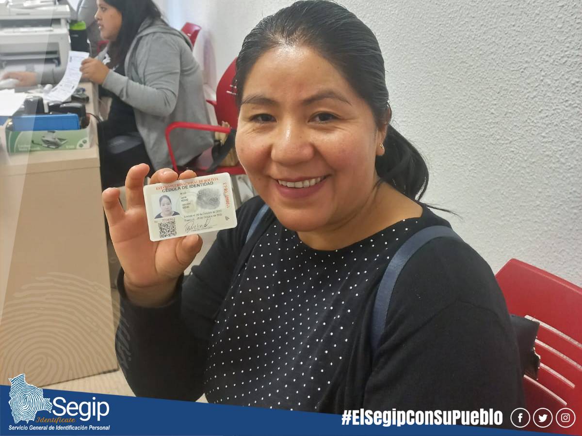 OficialSegip's tweet photo. ¡Estamos donde nos necesitas, trabajando para brindarte la cédula de identidad.
#BrigadaConsular en #España - Ciudad Real.
#ElSegipConSuPueblo https://t.co/uaG1dzwCuU