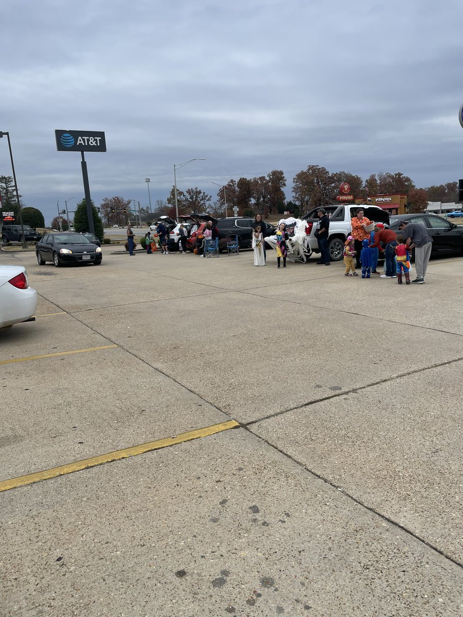Trunk or Treat happening out here at the Poplar Bluff Mo ATT store! From our employees to you have a happy and safe Halloween! Special thanks to <a href="/ShirleyRouen/">Shirley Rouen</a>, Becky Hillis and <a href="/britgrimes8/">Brittany Grimes</a> for getting things going! <a href="/NickTalick/">Nick Talick</a> <a href="/AlyssaMoore_12/">Alyssa Moore</a> <a href="/KattiaS_Ramirez/">Kattia S. Ramirez</a> @lofeatatt