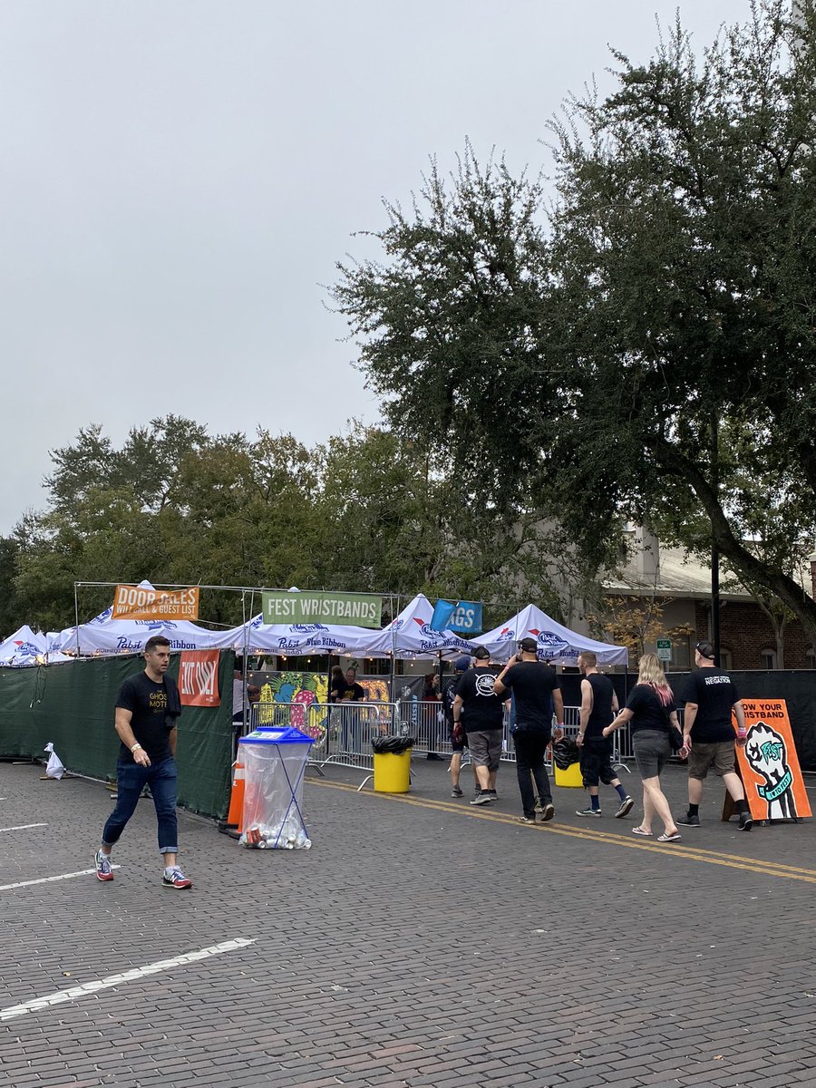 Anna__Ward's tweet photo. Punk fans enter here to watch @pibphilly. Paint It Black will be performing until 5:55. Note the PBR tents #fest20 https://t.co/biQDc7QkxV