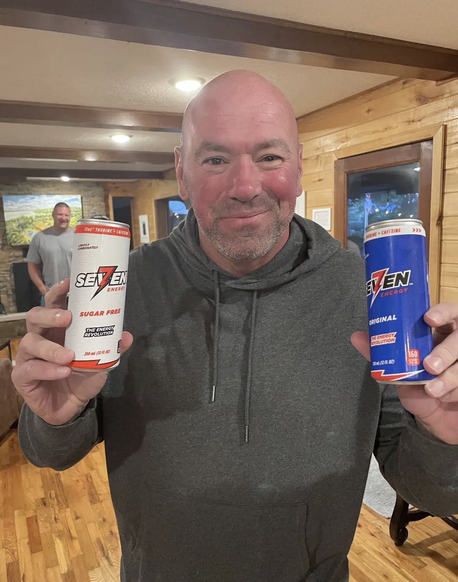 HarrryLosh's tweet photo. @danawhite @ufc https://t.co/2hZkuR6uJM