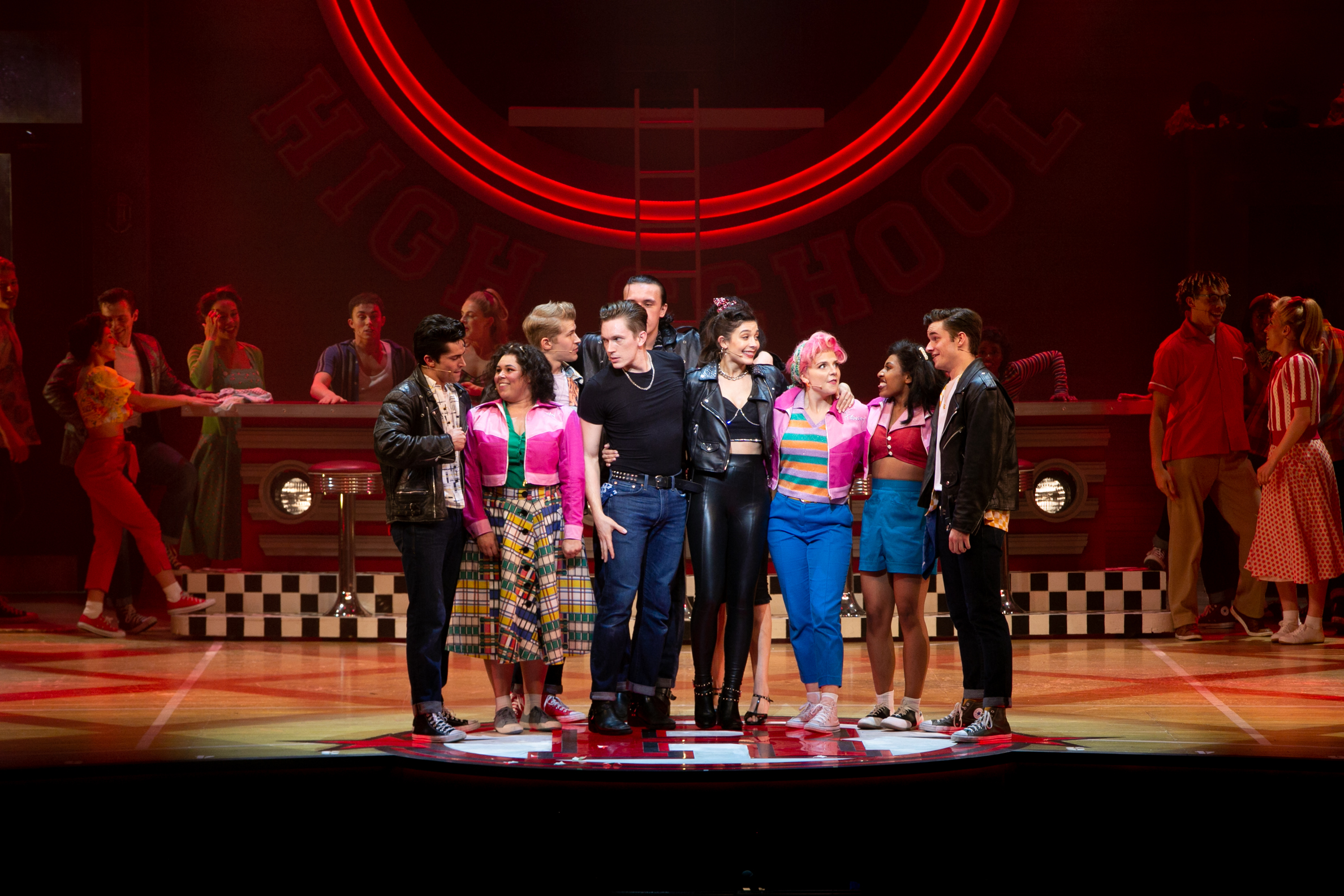 Grease West End (GREASEWestEnd) / Twitter