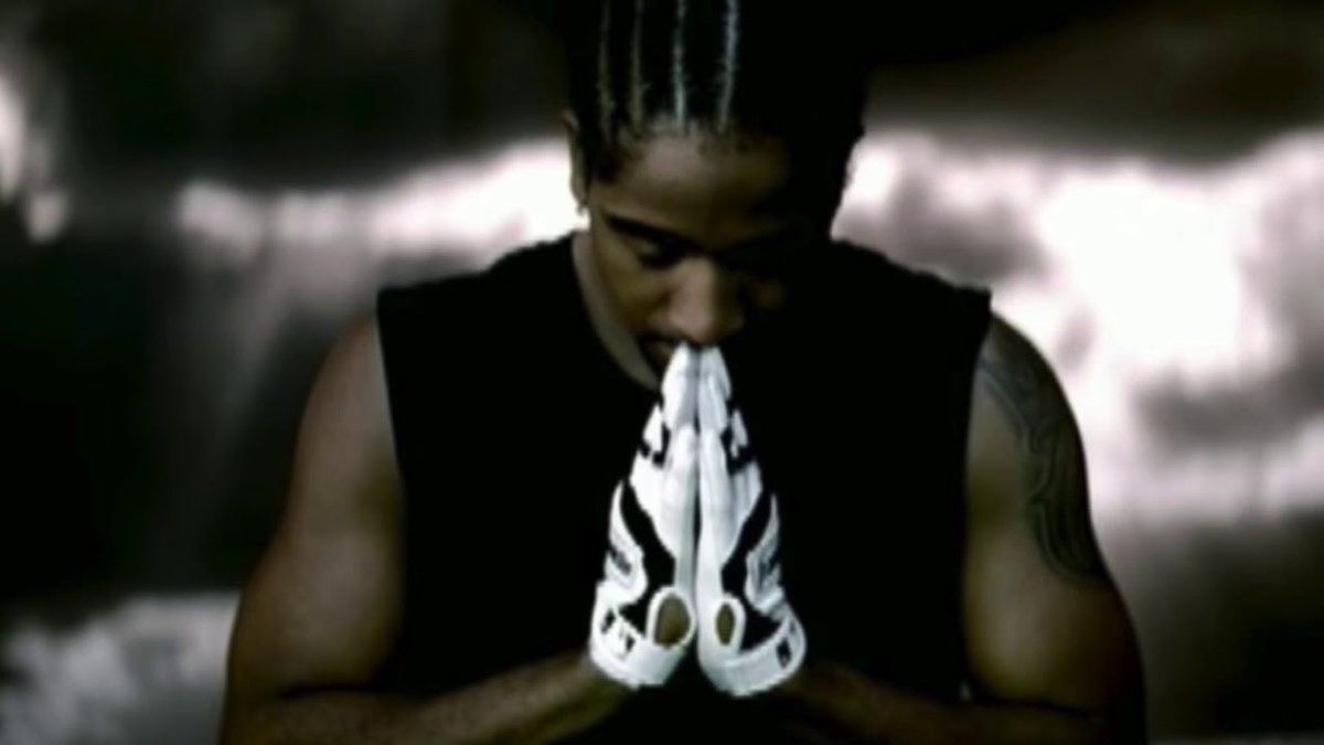 jefechindrix's tweet image. Happy 🎃 🧊 📦