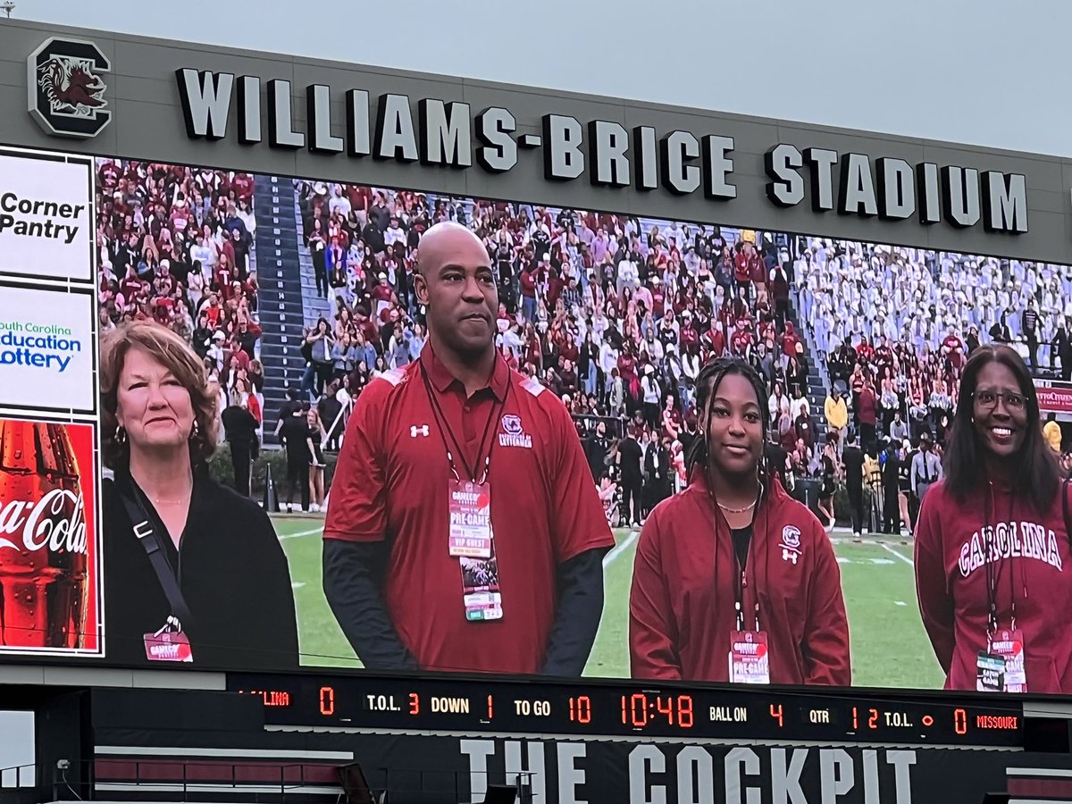 shoutout to <a href="/AntonJGunn/">Anton J. Gunn, CSP</a> uofscalumni.org/uofsc-alumni-a… <a href="/UofSC/">University of South Carolina</a>