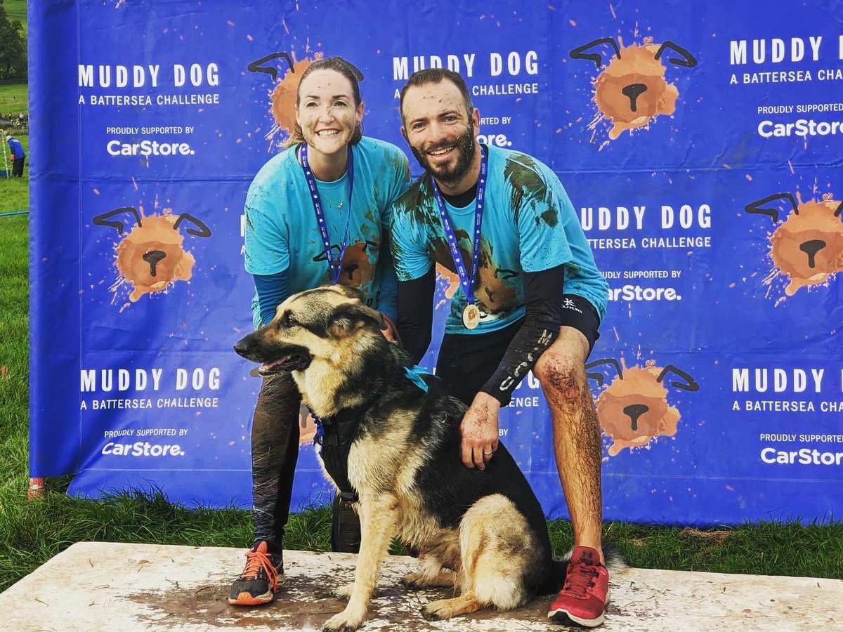 MattThompson91's tweet photo. πFun morning completing #muddydogchallenge with @Cerri_Dando, in aid of @Battersea_!
π@EscotHouse
πΎ Ice won the award for best muddy puddle avoiderer!
π Thank you to everyone that donated for us!
#muddypaws #battersea #escothouse #5kchallenge #muddydogs https://t.co/oari2aPtnA