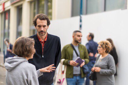 BastienPaschaud's tweet photo. Au marché de l'église à #Pantin ce matin pour distribuer mon dernier compte-rendu de mandat et échanger avec les habitants comment détourner de l’argent public tout en faisant croire à des soumis qu’on les défend. @FranceInsoumise #NUPES #lfi https://t.co/taXM7NFEcf