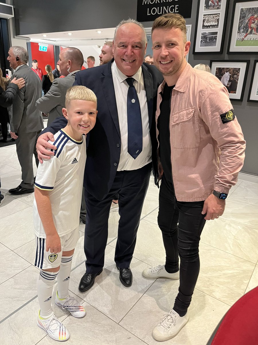 Darryl Tate tweet media