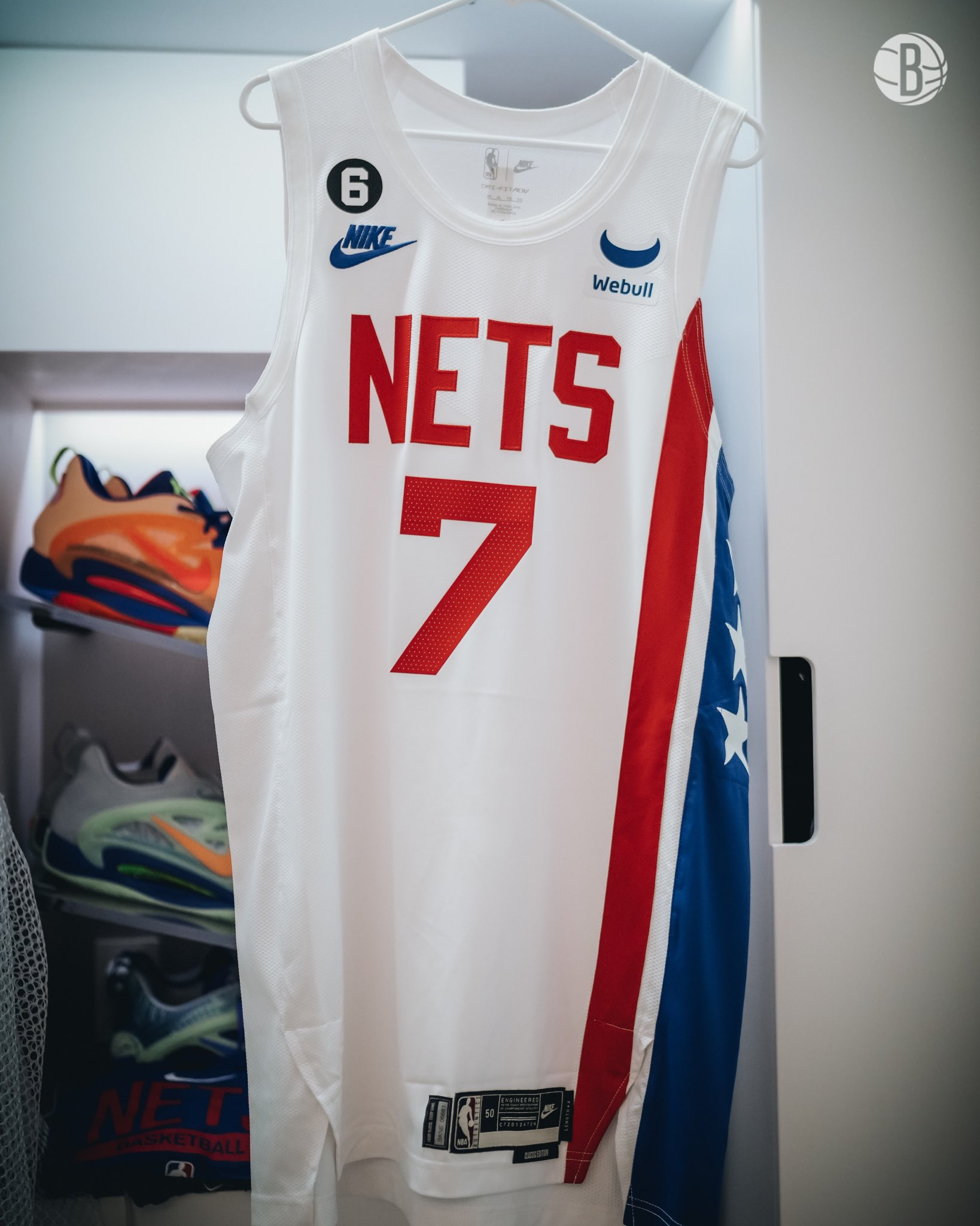 brooklyn nets nike tech
