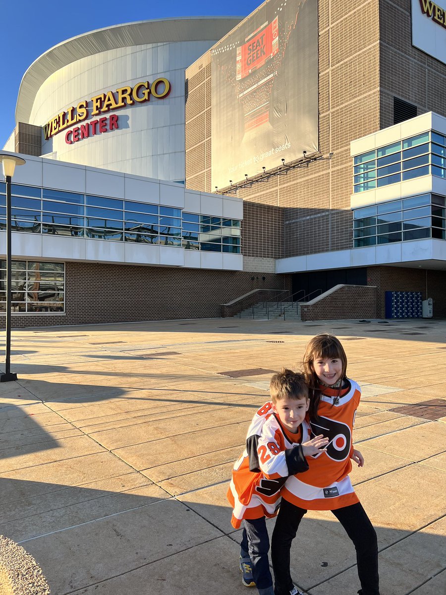 spookgolds's tweet photo. YO @NHLFlyers @GrittyNHL we’ve got some celebrations in the house tonight!  It’s this flyers lovin’ chick’s 8th birthday today and this little guys very first Flyers game!  We’re excited to be here! https://t.co/2c2KyEuTkb