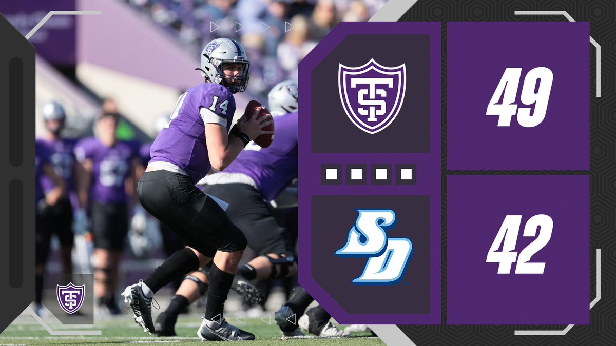 Coach_Caruso's tweet photo. Fall Break Wknd: @UofStThomasMN 
Career Dev. Seminar: ✅
Halloween Practice: ✅
Team Movie Night: ✅
Hall of Fame Ind: ✅
And The 🏡 W: ✅

…it just feels right @UST_Football 🔒 

🔥#P21de | #Pa22ion | #Pion23rs 💟 https://t.co/Pn5wsGwQ8y