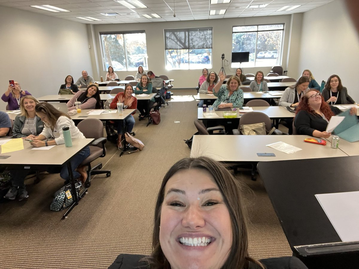 Grazyna Moon tweet media