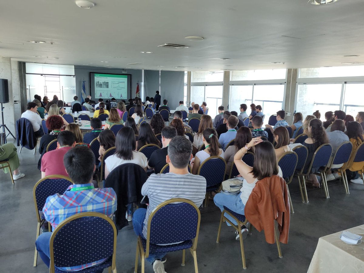 ckortega's tweet photo. Excelente presentación de @Natolivero1 en el Simposio Latinoamericano de Tecnología de Cultivos Celulares. Trabajo interdisciplinario q llevamos en conjunto con distintos laboratorios del @IPMontevideo y la Sección Virologia de @FcienUdelar #SLATCC22 https://t.co/ypDKjrw9il