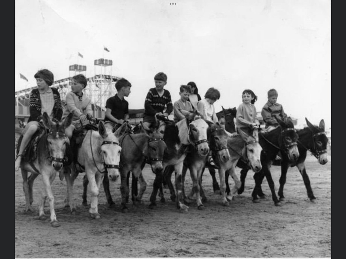RewindTime_'s tweet photo. I loved doing this, I would imagine I was riding Red Rum! https://t.co/gkwPiSYyfB