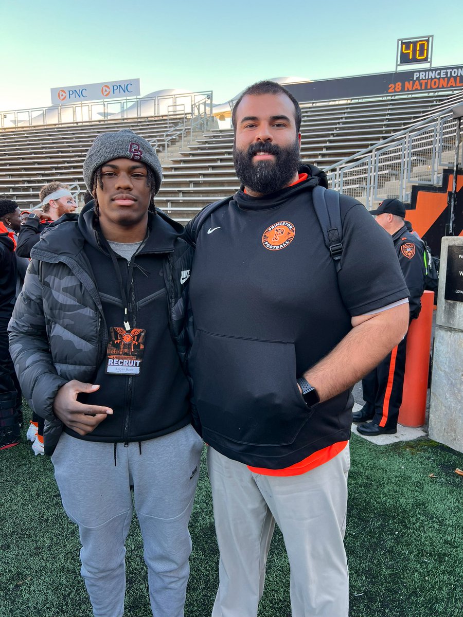 loganbush_9's tweet photo. After a great talk with @CoachBobSurace. I am blessed and honored to receive my first Division 1 Offer from Princeton University 🧡🖤. @CoachCuevas78 @CoachMWillis @libbieguy @RivalsFriedman @KeepItABuckPod1 @CoAcHKeLZZz3 #AGTG #GoTigers https://t.co/JojYxrz2Po