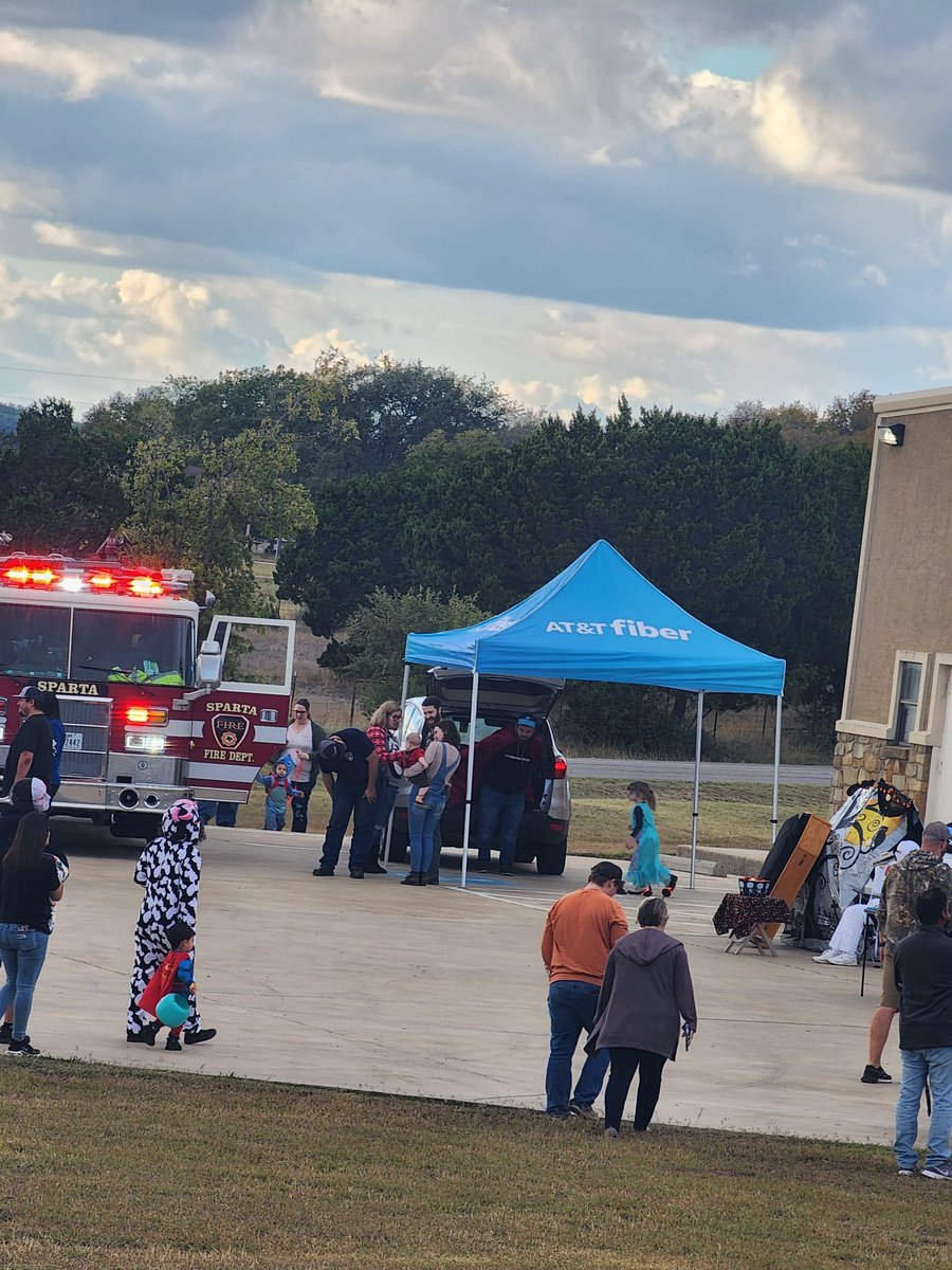 Come on out to 439 Water Supply Corporation and join us with the Sparta VFD For a Trunk or Treat!  See you there!
#TrunkorTreat #beltontx @gowestregion @NTX_Market @NtxFiberteam