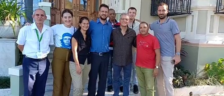 AsambleaCuba's tweet photo. Diputado al Parlamento Europeo @Europarl_EN, @maxsmeriglio, recorre el Centro Fidel Castro @centrofidel, en #LaHabana https://t.co/dpAnVOEsu7