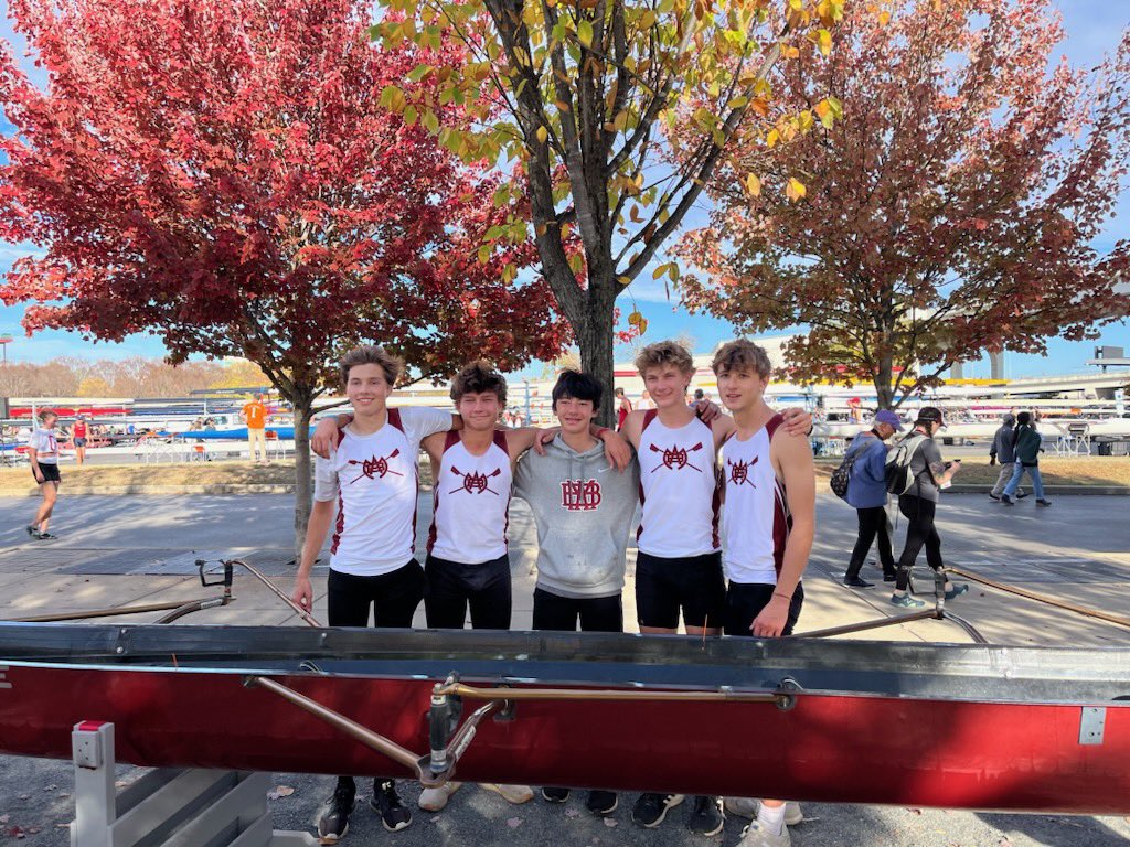 MBARowing's tweet photo. Great day for racing in downtown Nashville today at the Music City Head Race! @MbaAthletics @MBARowing https://t.co/h0F4iA82Bo