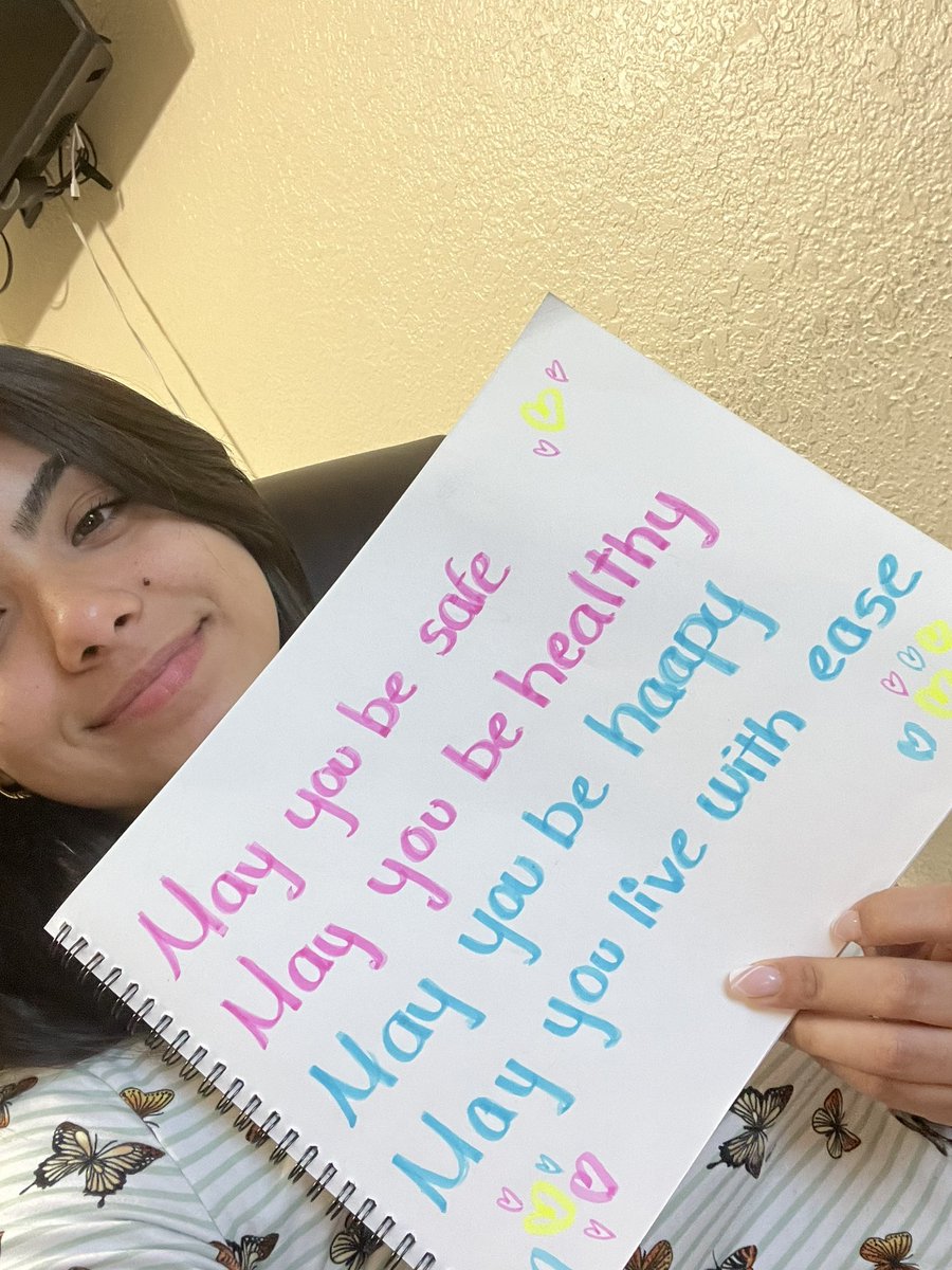 Melissa_hdez03's tweet photo. Day #11 of the #772challenge
With @_carlosg3
@Rachell44630439 https://t.co/yzLgkU3IvX
