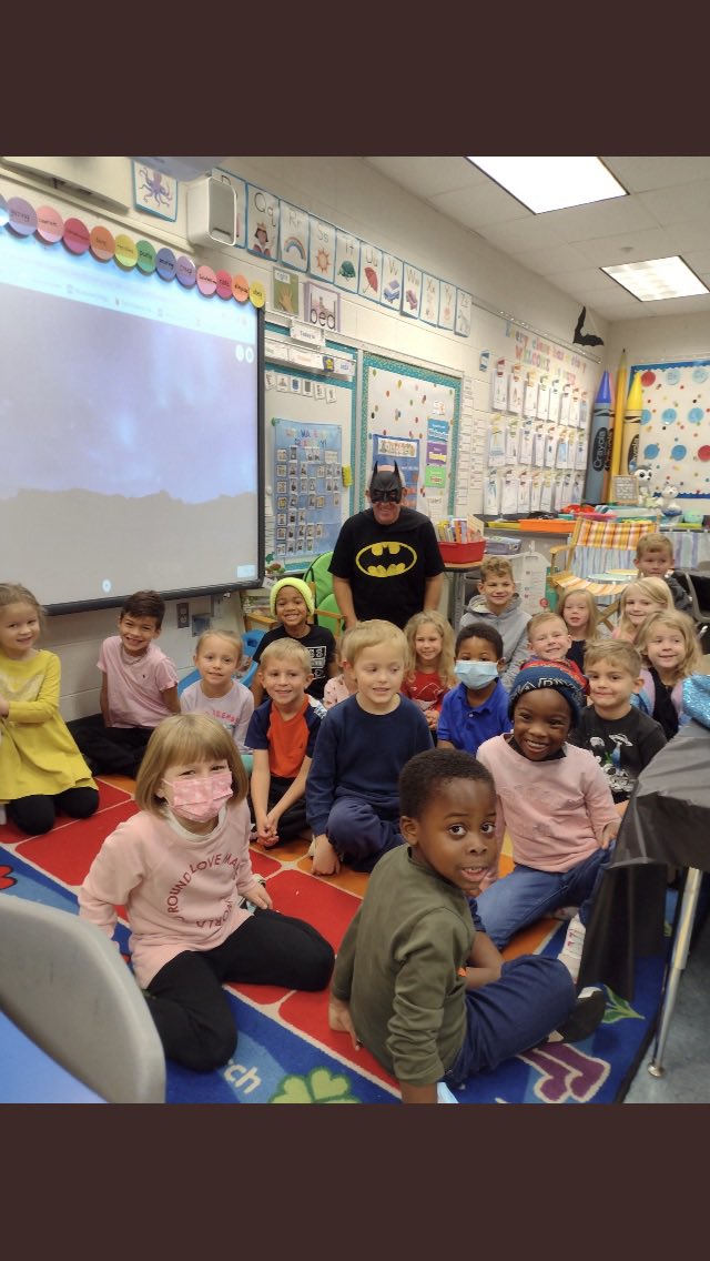 Christopher Hart tweet media