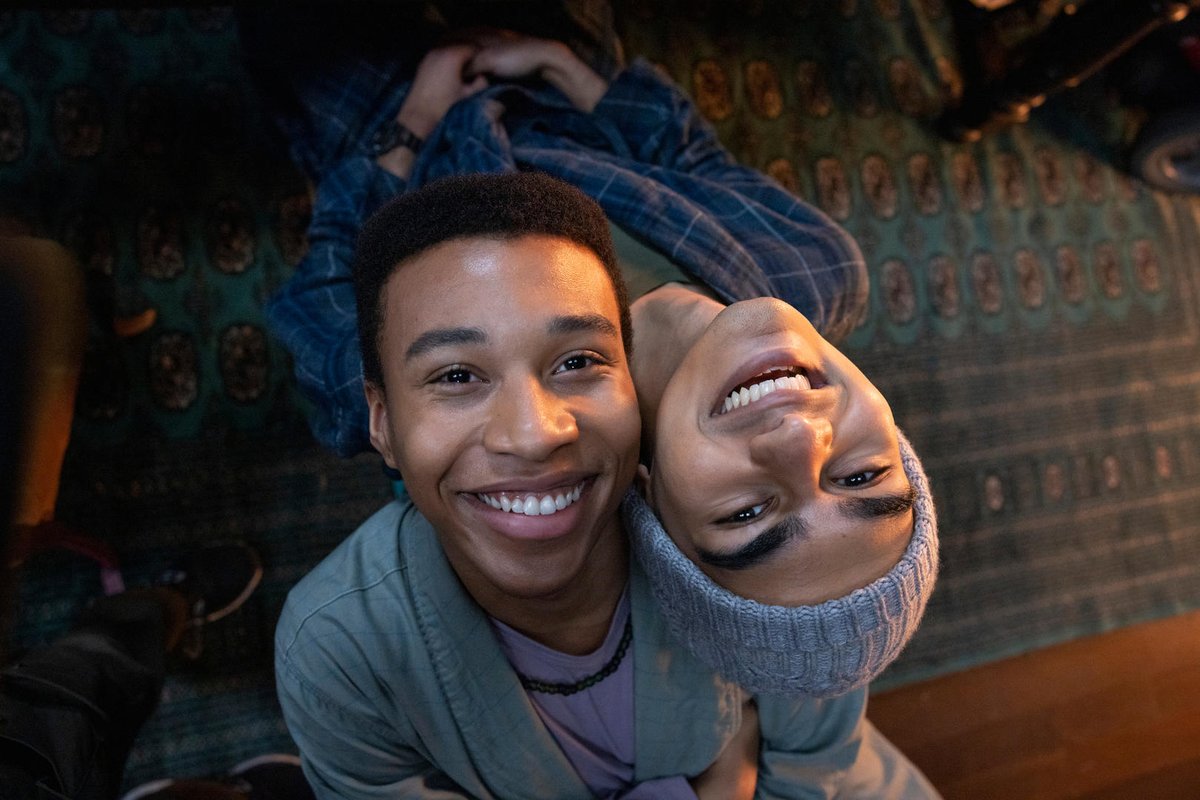 Netflix Geeked on Twitter "help i love the midnight club"
