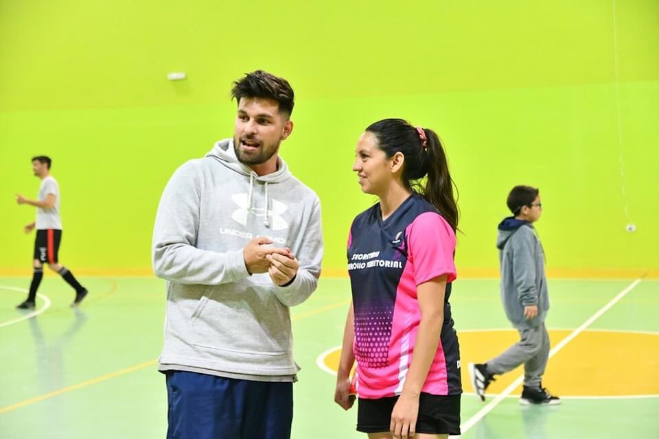 hcdrincon's tweet photo. 👉 LOS ESPERAMOS A TODOS A PARTIR DE LAS 20:00 HS EN LA CIUDAD DEPORTIVA, SE DISPUTA LA TERCERA FECHA DEL TORNEO INTERINSTITUCIONAL. @DaniRucciOK https://t.co/X4WU3lQ5TP