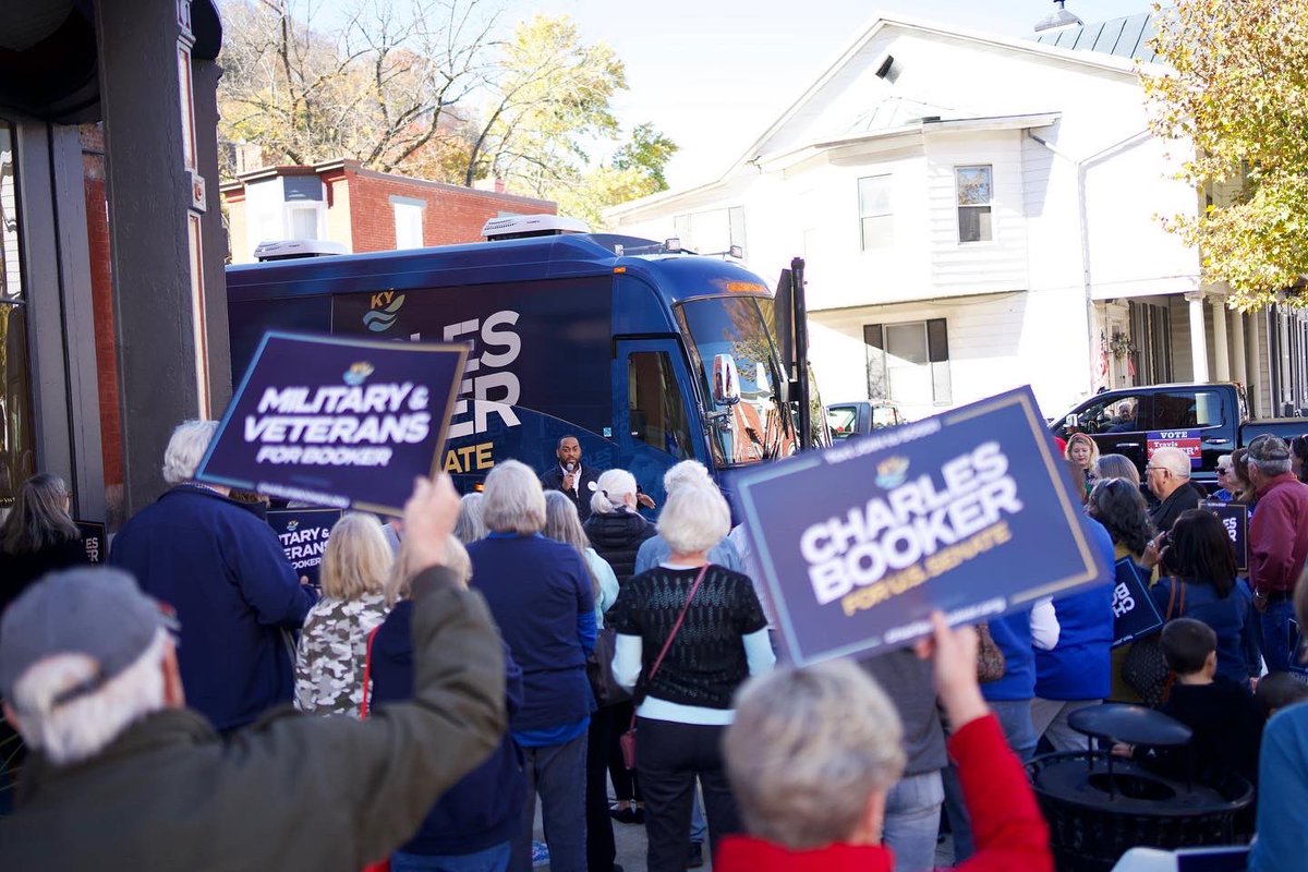 Charles Booker tweet media