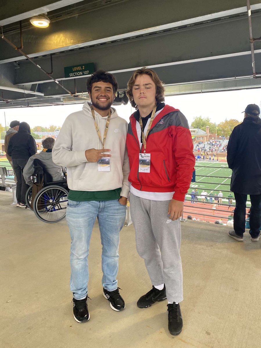 Jefferson_Paz8's tweet photo. Enjoyed my visit today at William&amp;Mary today!!!thanks @GeorgeM65009352 and @DLRunStoppers for the amazing opportunity GO TRIBE!! @WMTribeFootball @Mason_Ch12 https://t.co/mgVX7YATEu