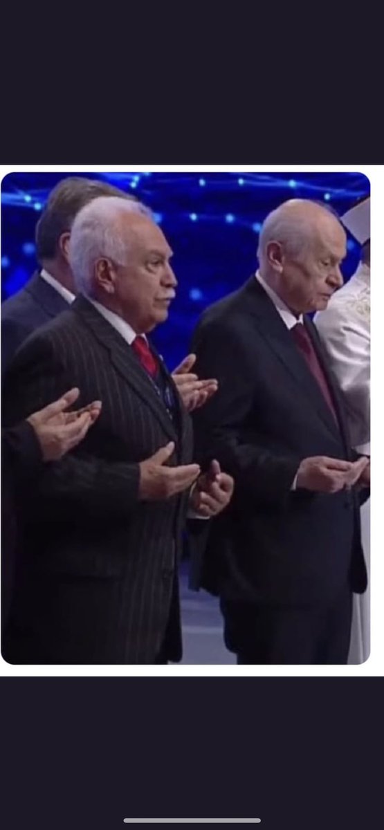 Hangi Dua’yı okuyorsun Aceba???Adın Doğu Ama Kıblen Belli değil  #DoguPerincek