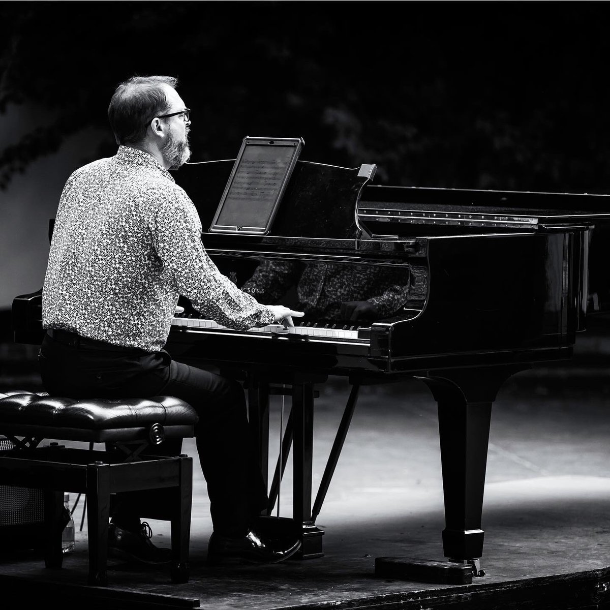 Sunday 30 October 
16:30 - 20:00h
<a href="/TRUTHcoffee/">TRUTH. Cape Town</a> 
Bookings <a href="/QuicketSA/">Quicket South Africa</a> or at the door
#LiveMusic #TangoDance #BeginnerTangoLesson <a href="/Hello_CT_Mag/">Hello Cape Town Mag</a> <a href="/CTBig6/">Cape Town Big 6</a> <a href="/SM_CapeTown/">Western Cape Events</a> <a href="/LiveMusicSAf/">LiveMusicSA</a> <a href="/CPTgigs/">Cape Town Gig Guide</a> <a href="/musicmap_sa/">MusicMap</a> <a href="/sa_musicscene/">CapeTown Music Scene</a> <a href="/TVTango/">TV Tango</a> <a href="/MilaMilongas/">att.Milongas 🦂❕</a> <a href="/CPTatNight/">Cape Town at Night</a> <a href="/SAWinelands/">SA Winelands</a> <a href="/FineMusicRadio/">FineMusicRadio</a>