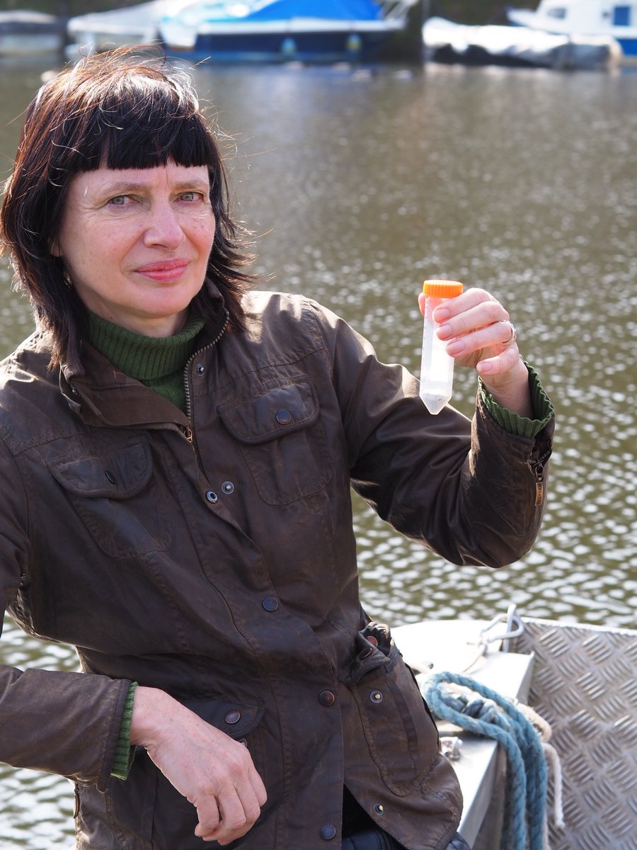 How does fashion pollute our oceans? I talk to <a href="/marieclaire_fr/">Marie Claire</a> @NouveauModele about <a href="/eXXpedition/">eXXpedition</a> and the <a href="/Fash_Rev/">Fashion Revolution</a> Restorying Riverscapes project marieclaire.fr/mode-pollution… #whatsinmyclothes #fashionrevolution