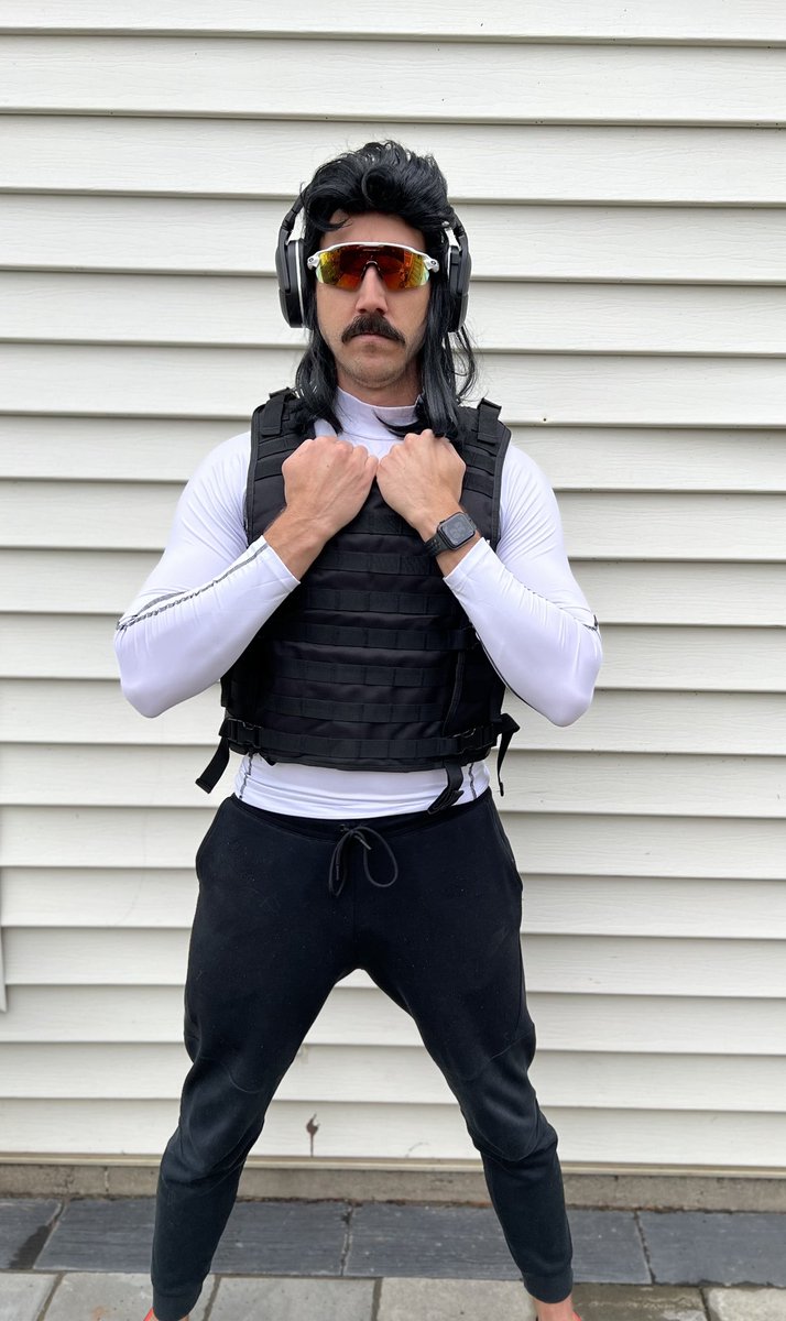 MattySenges's tweet photo. I’m at the tippity top and only halfway up…think about it. @DrDisrespect #Doctober2022 https://t.co/IY3mHUSQIk