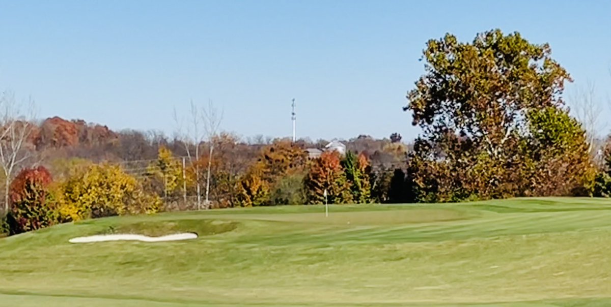 bilgema's tweet photo. Fall golf continues to impress in central Indiana @sagamore_club w/the addition of @TrackManGolf too. Sag holes no. 13-15-18. Winter ❄️ is around the corner. #trackmansimulator 🏌🏻#thesagamoreclub #goodwalk https://t.co/lnqwGvH3nu