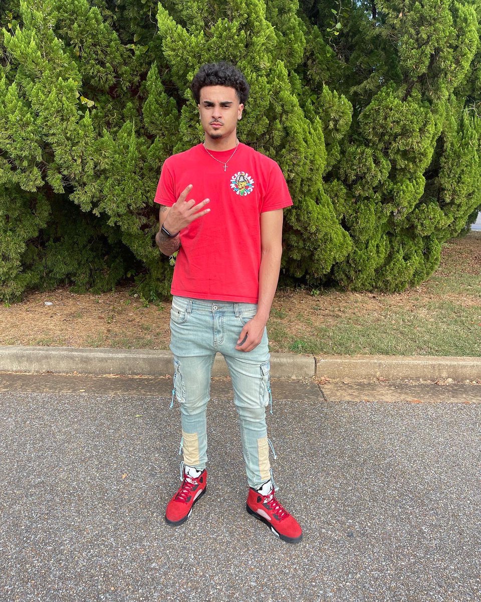 I know tht I’m beneficial, I cnt show no feelins, Bentley windows tinted