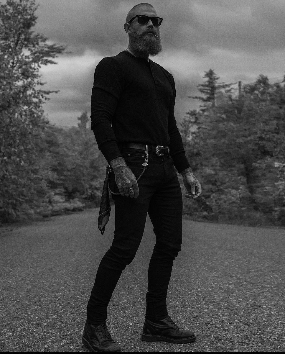 Me falta una persona y me sobra todo el mundo…