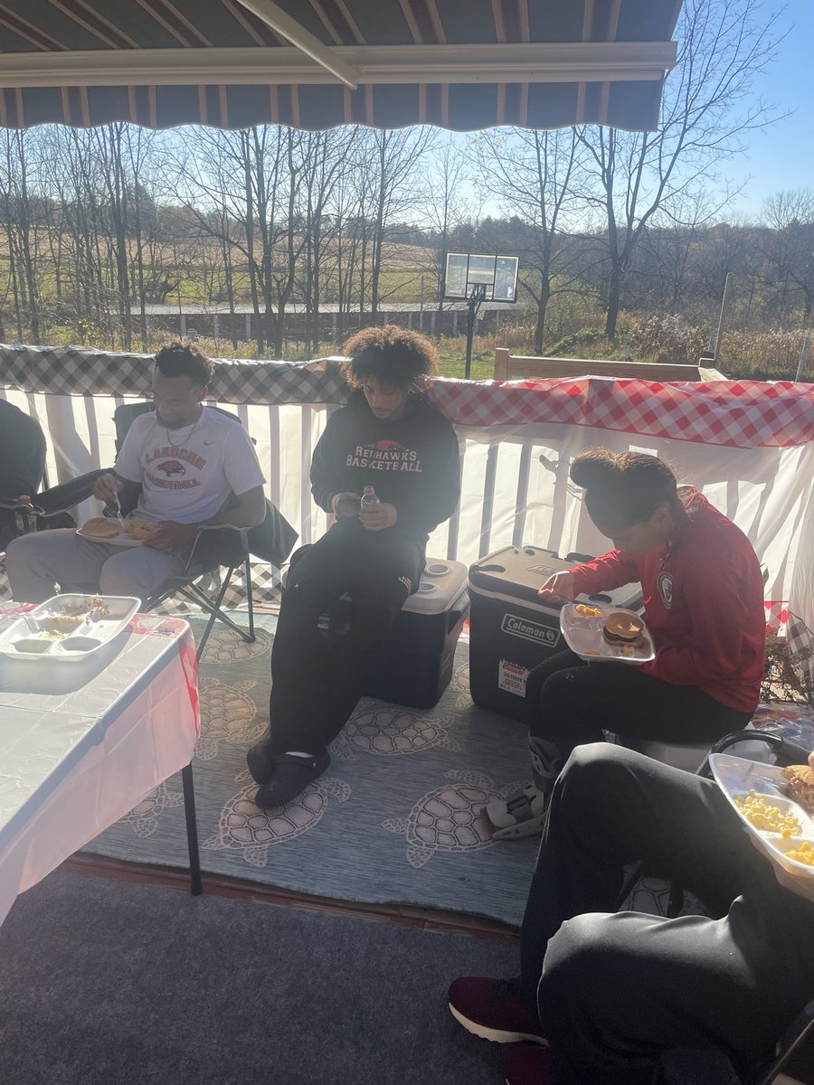 CoachCarLRC's tweet photo. Great day to be a Redhawk.  Awesome two part scrimmage with Grove City.  We were so much better than last week—progress!! Won the morning one and lost a tight one in afternoon.  Big Thank you to Michael Brooks family for team dinner after at their house.  RedHawks do it right!!! https://t.co/Hso498u0hK