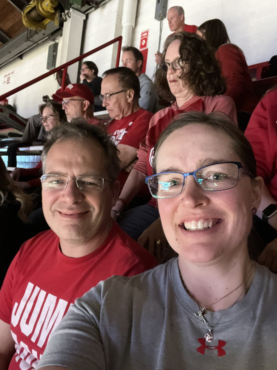FrauSB's tweet photo. #OnWisconsin Go @BadgerVB https://t.co/o8whzAET7V