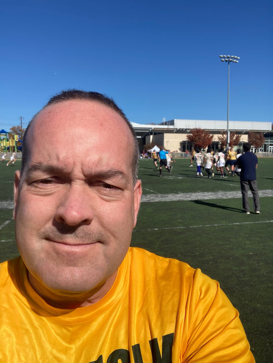 marshall_3rd's tweet photo. 2 tackle efforts = 1 astroturf knee burn = 1 DC attacker off his trajectory = 1 D1 and 1 D3 win. Today was a good day. https://t.co/azh7dPmRuo