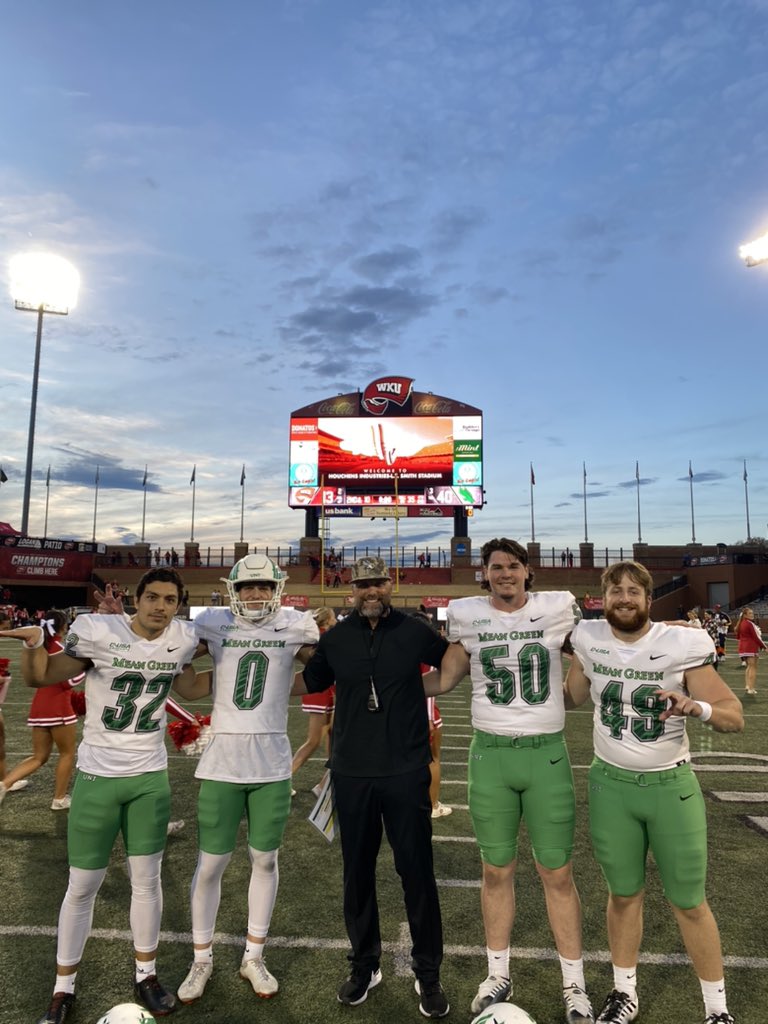 CoachPetrilli's tweet photo. Unbelievable step in “the journey” tonight! Proud of this team &amp; these ELITE specialists &amp; Devils!
#GMG #ridewithcoachP https://t.co/2Cqny5PFU5